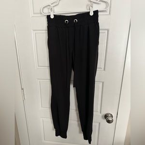 Em’s Pants Closet